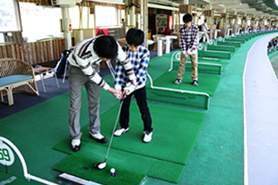 子供からゴルフ練習